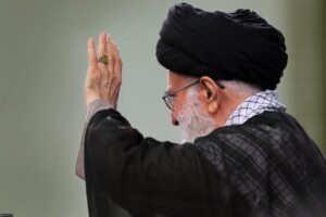 Iran Supreme Leader Ali Khamenei meets Modafean Haram families 02